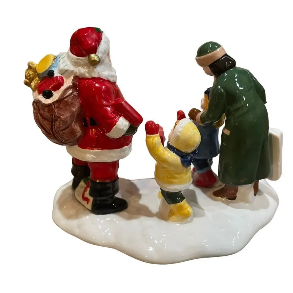A‎ VISIT WITH SANTA by DEPT 56